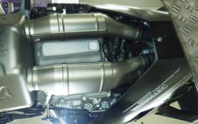 BMW M1000RR 2025