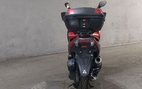 YAMAHA TRICITY 125 SE82J