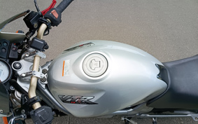 HONDA VTR 250 MC33
