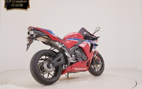 HONDA CBR600RR 2025 PC40
