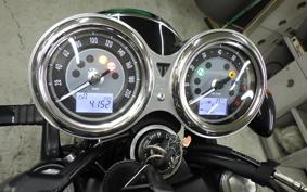 TRIUMPH BONNEVILLE T100 2023