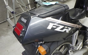 YAMAHA FZR400RR 1991 3TJ