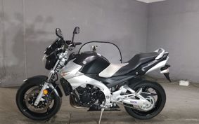 SUZUKI GSR600 B9111