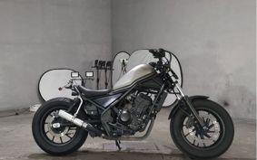 HONDA REBEL MC49