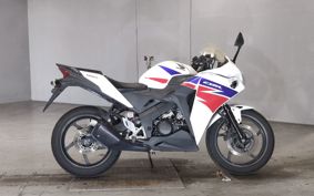 HONDA CBR125R JC50