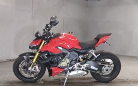 DUCATI  DUCATI  STREET  FIGHTER V4S 1F00AA