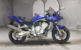 YAMAHA FZS1000 FAZER RN06