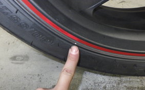 HONDA CBR650R E-Clutch 2025 RH17