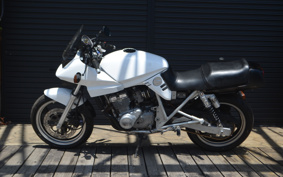SUZUKI GSX250 KATANA GJ76A