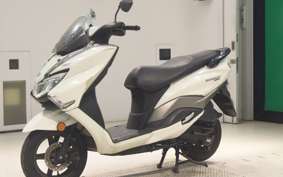 SUZUKI BURGMANストリート125 2013
