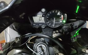 YAMAHA YZF-R1 2002 RN09