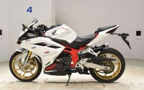 HONDA CBR250RR A 1998 MC51