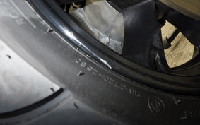 SUZUKI SKYWAVE 200 (Burgman 200)