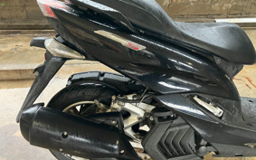 YAMAHA MAJESTYS SG28J