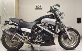 YAMAHA VMAX 2001