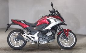 HONDA NC750X RC90