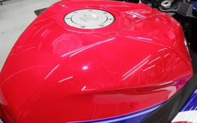 HONDA CBR600RR 2025