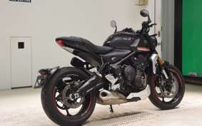 TRIUMPH TRIDENT 660 2023