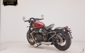 TRIUMPH BONNEVILLE BOBBER 2022