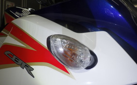 HONDA CBR250R GEN 3 2012 MC41