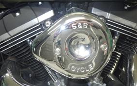 HARLEY FXDB1690 2017