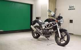 HONDA VTR 250 Gen. 2 2023 MC33