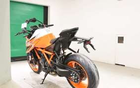 KTM 1290 SUPER DUKE R
