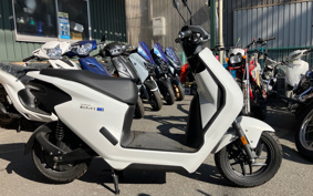 HONDA EM1 e: EF16