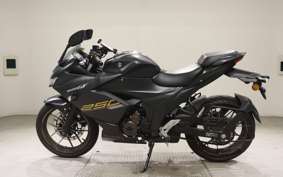 SUZUKI ｼﾞｸｻｰ250SF 2021