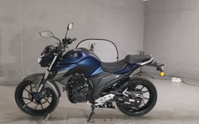 YAMAHA FZ25 RG42