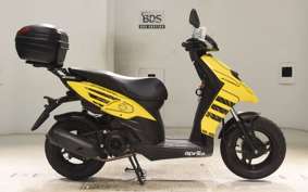 APRILIA SR125