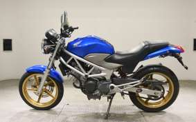 HONDA VTR 250 Gen. 2 MC33