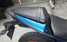 YAMAHA YZF-R3 2021 RH13J