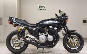 HONDA CB750F B 1982 RC04