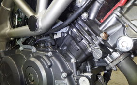 HONDA VTR 250 Gen. 2 2005 MC33