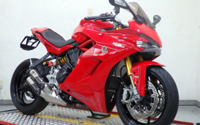 DUCATI SUPER SPORT S 2017 VA01