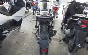 HONDA CBF190R