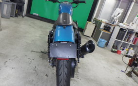 HARLEY XL883R 2005