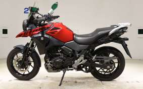 SUZUKI Vｽﾄﾛｰﾑ250 2022