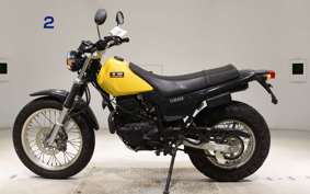YAMAHA TW225 DG09J