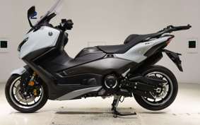 YAMAHA T-MAX 560 T 2025 SJ21J