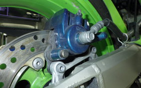 KAWASAKI ZX900R NINJA 2000 ZX900E