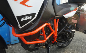 KTM 1290 SUPER ADVENTURE 2017 V5940