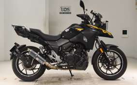 SUZUKI Vｽﾄﾛｰﾑ250