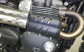 TRIUMPH STREET SCRAMBLER 2019