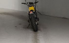YAMAHA TW200 2JL