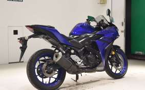 YAMAHA YZF R-3 2018