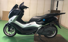 YAMAHA N-MAX SE86J