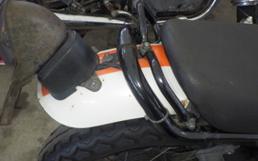 SUZUKI GRASS TRACKER NJ47A