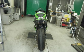 KAWASAKI NINJA ZX-6R